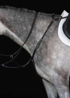 Collegiate New Hunting Breastplate - Black